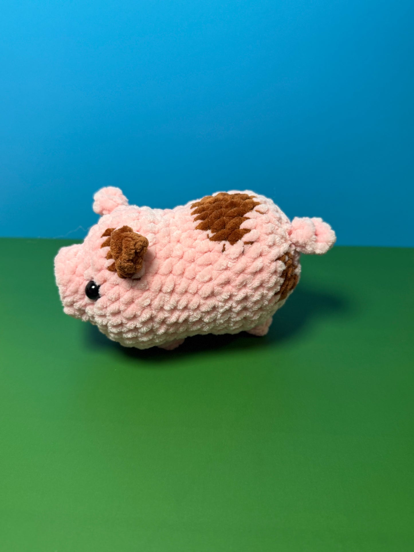 Pot Belly Pig No-Sew Crochet Pattern