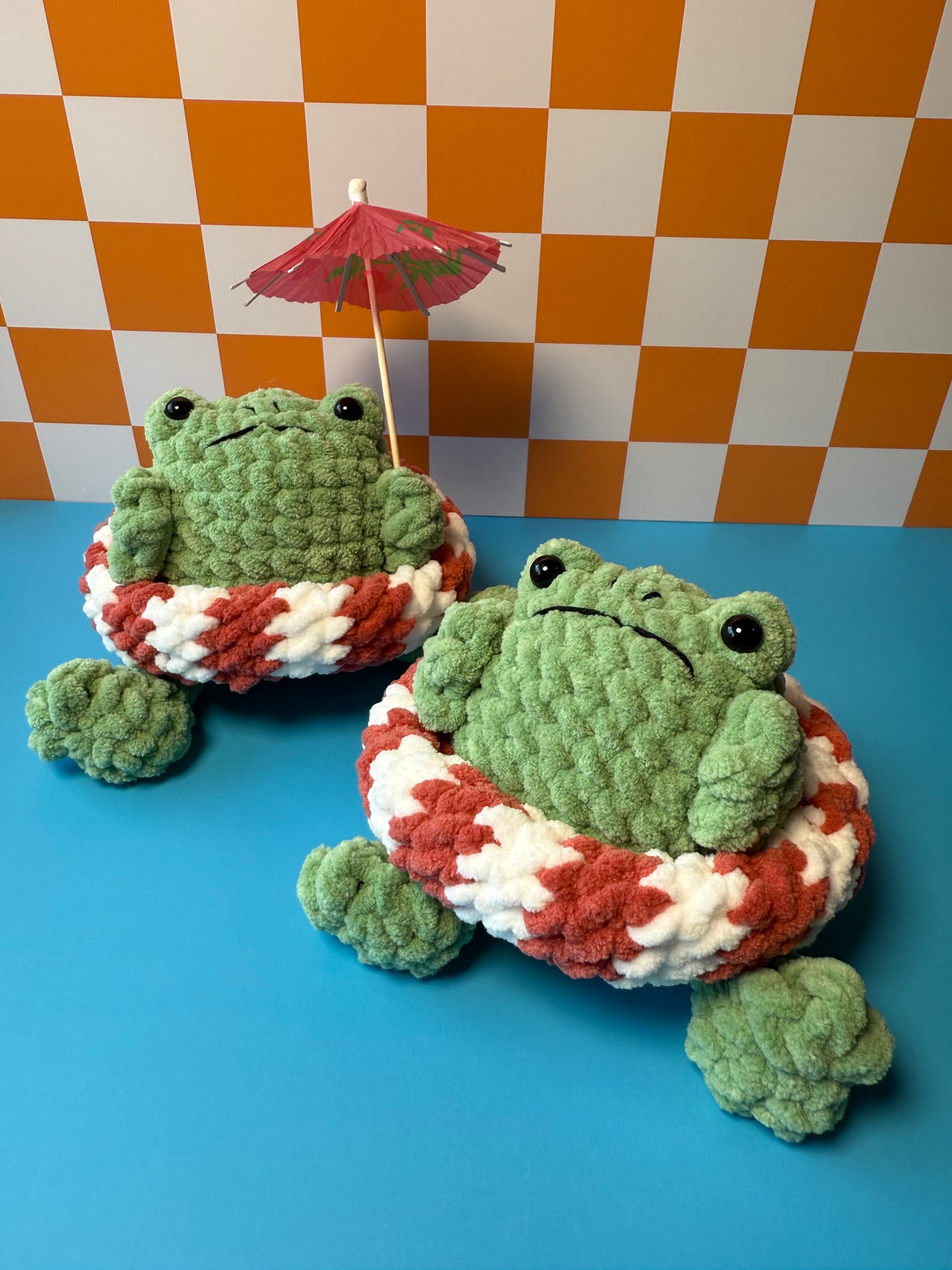 Unamused Frog Crochet Pattern | No-Sew or Sew Options | Accessories