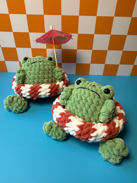 Unamused Frog Crochet Pattern | No-Sew or Sew Options | Accessories