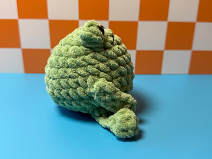 Unamused Frog Crochet Pattern | No-Sew or Sew Options | Accessories